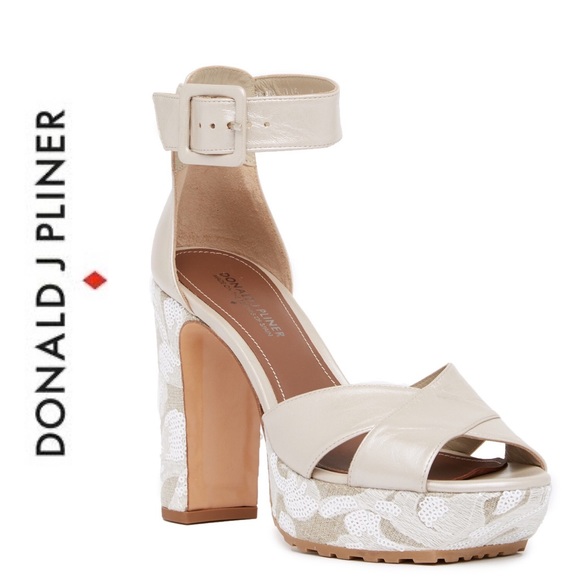 Donal J Pliner Franci Platform Heel Sandals Embroidered Sequined Size 8.5 Spain - Picture 1 of 8